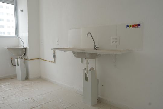 Cozinha de apartamento para alugar com 2 quartos, 44m² em Vila Nova Bonsucesso, Guarulhos
