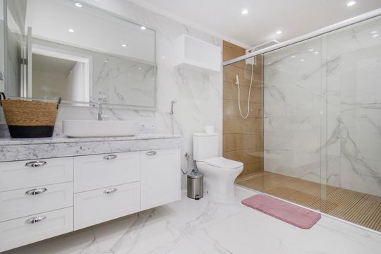 Banheiro de casa à venda com 4 quartos, 424m² em Santo Amaro, São Paulo