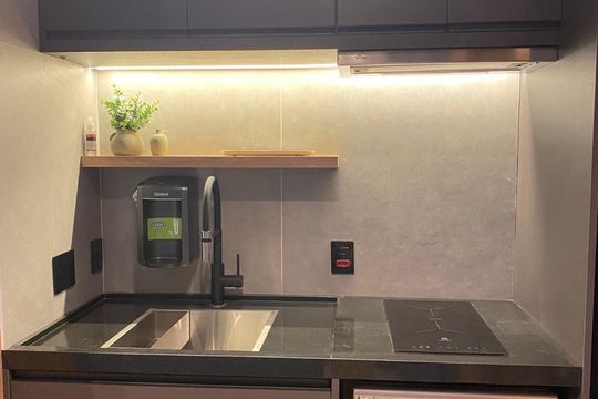 Cozinha de kitnet/studio à venda com 1 quarto, 27m² em Pinheiros, São Paulo