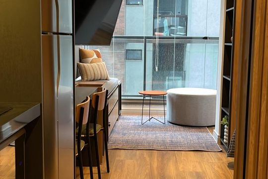 Sala/Quarto de kitnet/studio à venda com 1 quarto, 27m² em Pinheiros, São Paulo