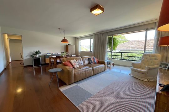 Apartamento à venda com 3 quartos, 115m² em Caxingui, São Paulo