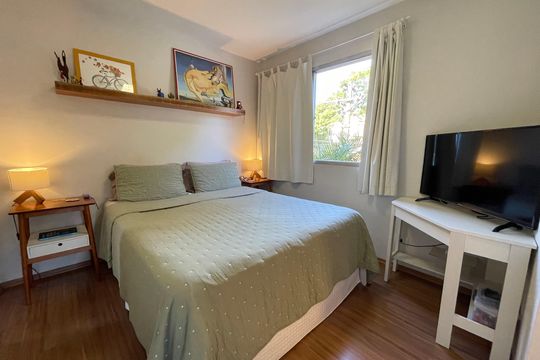 Suíte de apartamento à venda com 3 quartos, 115m² em Caxingui, São Paulo