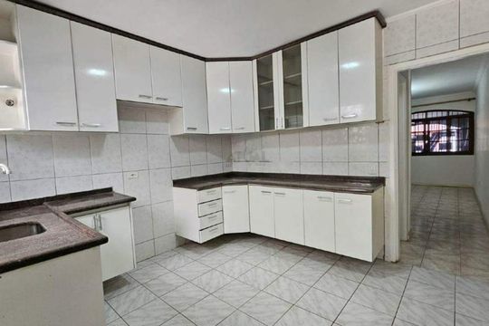 Casa à venda com 2 quartos, 115m² em Jardim Pedreira, São Paulo