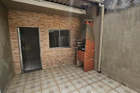 Casa à venda com 2 quartos, 115m² em Jardim Pedreira, São Paulo