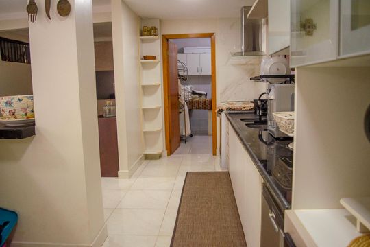 Casa à venda com 3 quartos, 689m² em Jardim Novo Mundo, Goiânia