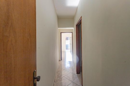 Corredor  de casa para alugar com 4 quartos, 200m² em Suiço, São Bernardo do Campo