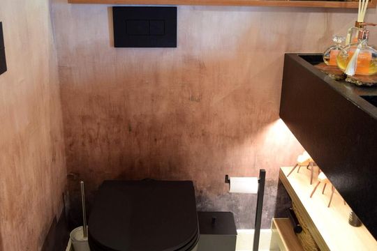 Lavabo de apartamento à venda com 1 quarto, 70m² em Vila Madalena, São Paulo