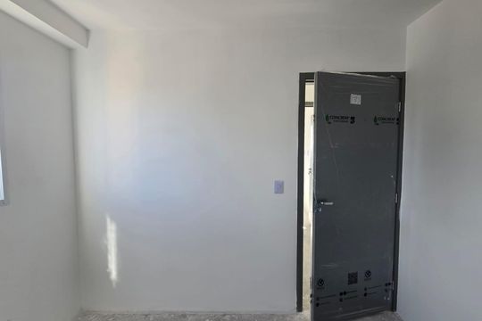 Quarto 02 de apartamento à venda com 2 quartos, 46m² em Jardim Aida, Guarulhos