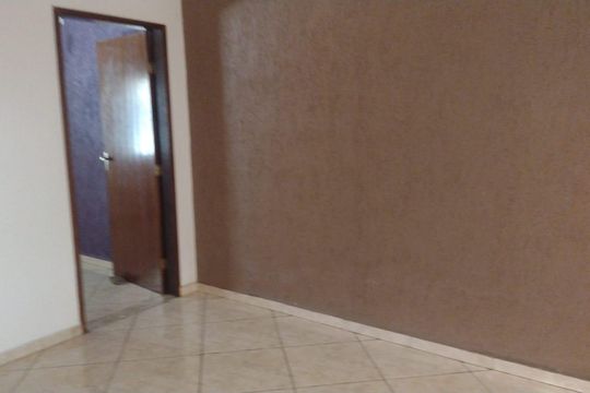 Quarto de casa à venda com 2 quartos, 140m² em Vila Luzita, Santo André