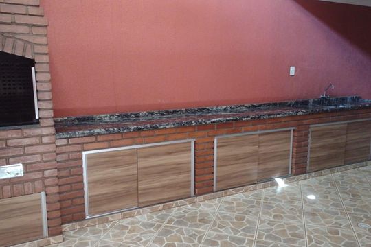 Cozinha de casa à venda com 2 quartos, 140m² em Vila Luzita, Santo André