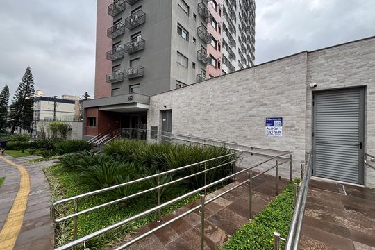 Fachada de apartamento à venda com 2 quartos, 62m² em Passo D’areia, Porto Alegre
