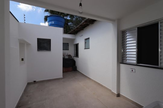 Área de Serviço de casa à venda com 2 quartos, 100m² em Vila Bastos, Santo André