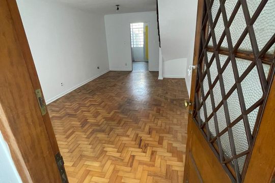 Sala de casa à venda com 4 quartos, 124m² em Perdizes, São Paulo