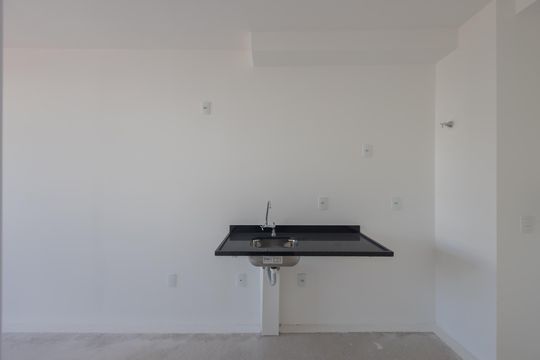 Cozinha de kitnet/studio à venda com 1 quarto, 25m² em Pinheiros, São Paulo