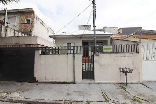 Fachada de casa à venda com 4 quartos, 253m² em Vila Santa Luzia, São Bernardo do Campo