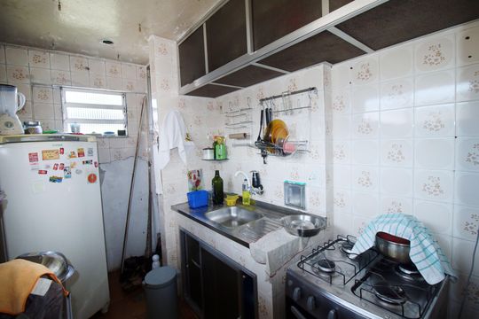 Cozinha de apartamento à venda com 2 quartos, 49m² em Irajá, Rio de Janeiro