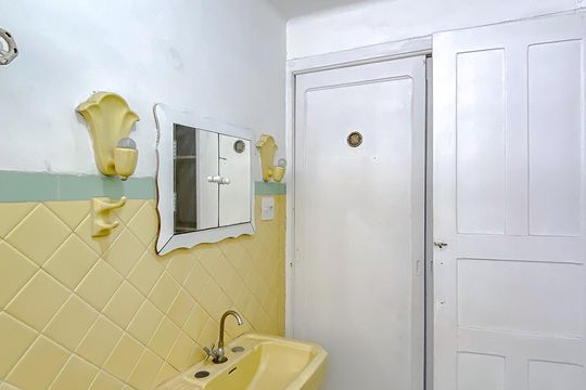 Banheiro de casa para alugar com 3 quartos, 248m² em Vila Bertioga, São Paulo