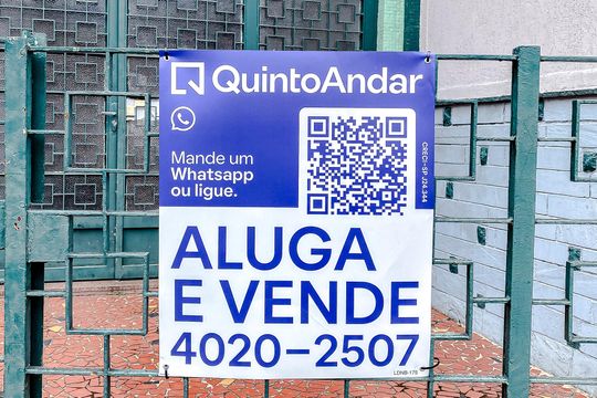 Plaquinha de casa para alugar com 3 quartos, 248m² em Vila Bertioga, São Paulo