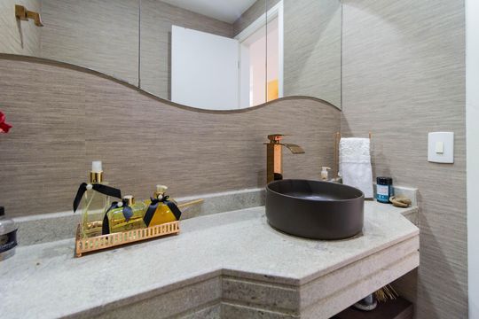 Apartamento à venda com 4 quartos, 224m² em Vila Bela Alianca, São Paulo