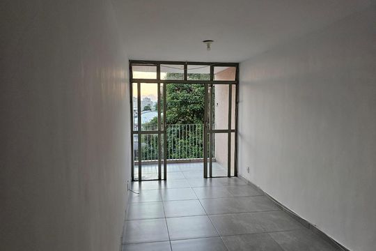 Apartamento para alugar com 1 quarto, 58m² em Centro, Taubaté