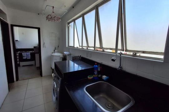 Área de serviço de apartamento para alugar com 4 quartos, 210m² em Graça, Salvador