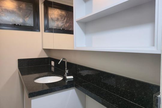 Banheiro Social de apartamento para alugar com 1 quarto, 37m² em Vila Galvão, Guarulhos