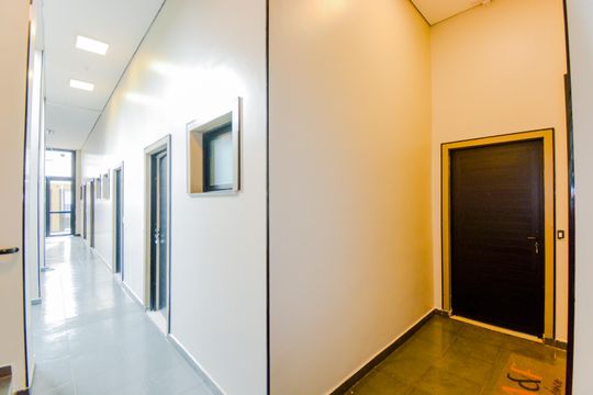 Hall de entrada de kitnet/studio para alugar com 1 quarto, 37m² em Vila Galvão, Guarulhos