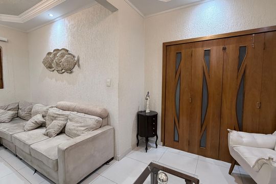 Sala de casa à venda com 3 quartos, 120m² em Brás, São Paulo