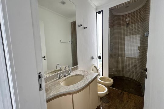 Banheiro Suite Americana de apartamento à venda com 4 quartos, 692m² em Morumbi, São Paulo