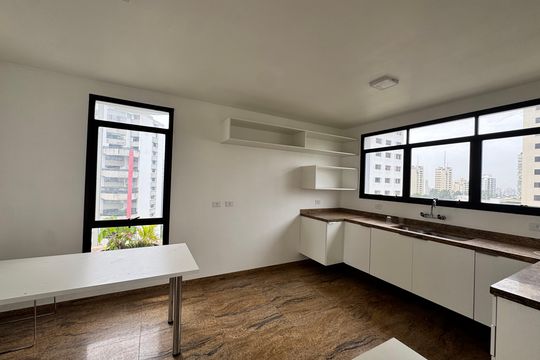 Cozinha de apartamento à venda com 4 quartos, 692m² em Morumbi, São Paulo