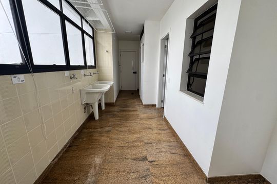 Área de Serviço de apartamento à venda com 4 quartos, 692m² em Morumbi, São Paulo