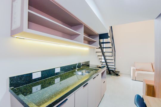 Cozinha de kitnet/studio para alugar com 1 quarto, 34m² em Vila Galvão, Guarulhos