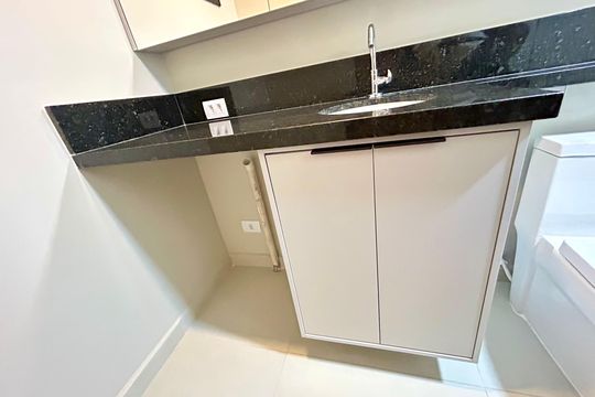 Banheiro  de kitnet/studio para alugar com 1 quarto, 34m² em Vila Galvão, Guarulhos