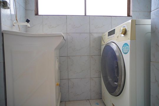 Arrumar  de  serviço  de apartamento à venda com 1 quarto, 42m² em Cavalhada, Porto Alegre