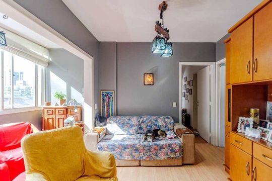 Sala de apartamento para alugar com 2 quartos, 87m² em Menino Deus, Porto Alegre