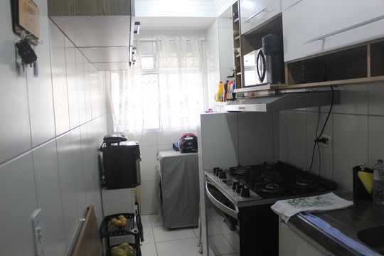 Cozinha  de apartamento à venda com 2 quartos, 65m² em Vila Rosalia, Guarulhos