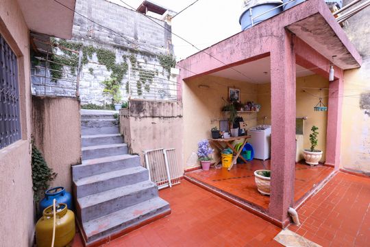 Área de Serviço da Casa 4 de casa à venda com 5 quartos, 260m² em Vila Zat, São Paulo
