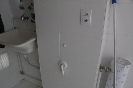 Área de Serviço de apartamento para alugar com 2 quartos, 50m² em Pechincha, Rio de Janeiro