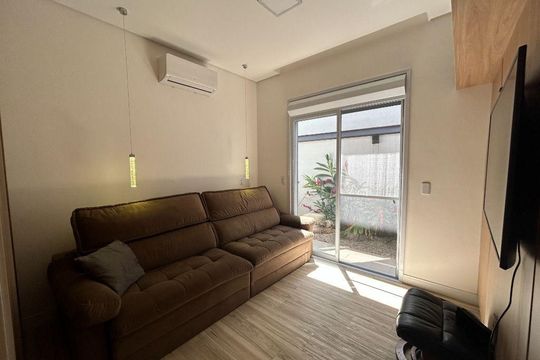 Casa à venda com 3 quartos, 220m² em Swiss Park, Campinas