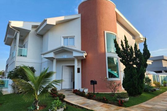 Casa à venda com 4 quartos, 360m² em Swiss Park, Campinas