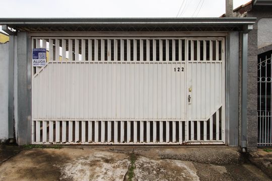 Garagem de casa para alugar com 2 quartos, 90m² em Jardim Uira, São José dos Campos