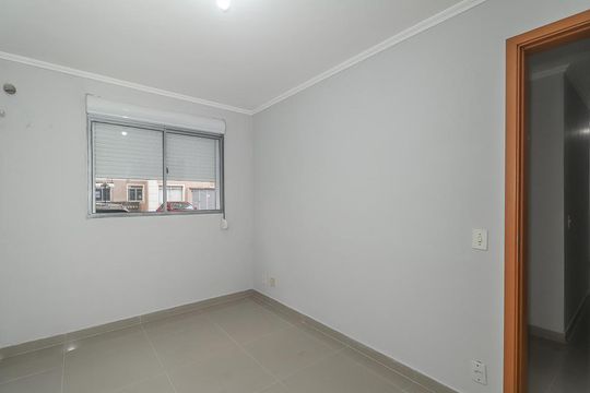 Quarto de apartamento à venda com 2 quartos, 56m² em Morro Santana, Porto Alegre