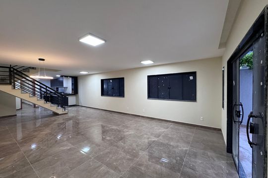 Casa de Condomínio à venda com 4 quartos, 410m² em Recreio dos Bandeirantes, Rio de Janeiro