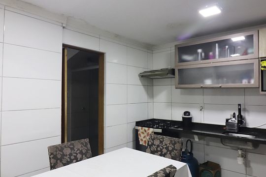 Cozinha  de casa à venda com 3 quartos, 118m² em Montanhão, São Bernardo do Campo