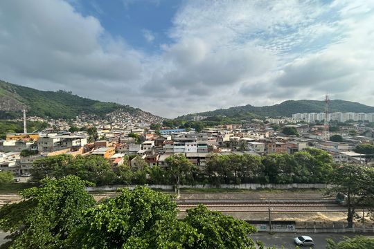 Vista do Quarto 1 de apartamento para alugar com 2 quartos, 75m² em Tomás Coelho, Rio de Janeiro