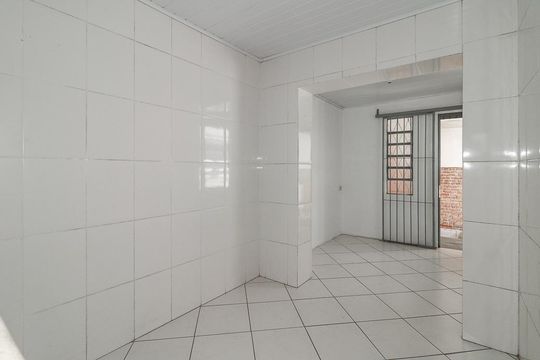 Cozinha de casa à venda com 2 quartos, 130m² em Jardim Carvalho, Porto Alegre