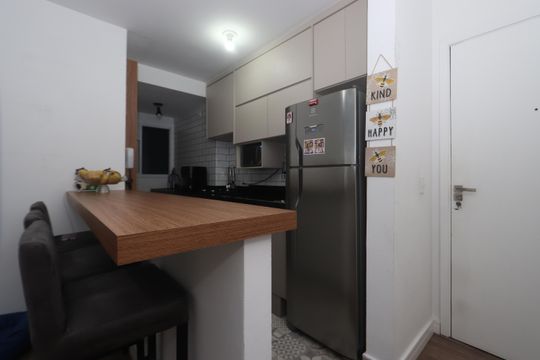 Banheiro de apartamento à venda com 2 quartos, 51m² em Vila Bela, São Paulo