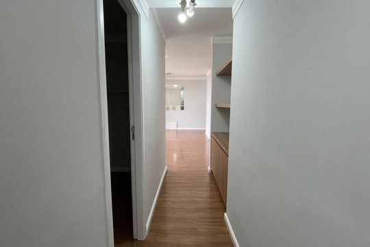 Corredor de apartamento para alugar com 3 quartos, 87m² em Vila Progresso, Campinas