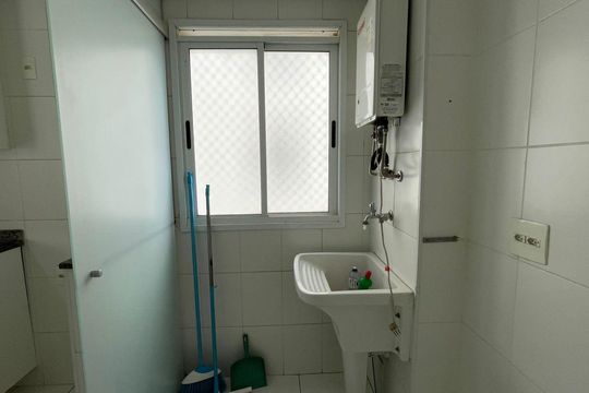 Área de serviço de apartamento para alugar com 3 quartos, 87m² em Vila Progresso, Campinas