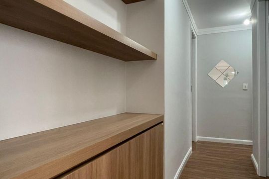 Corredor de apartamento para alugar com 3 quartos, 87m² em Vila Progresso, Campinas